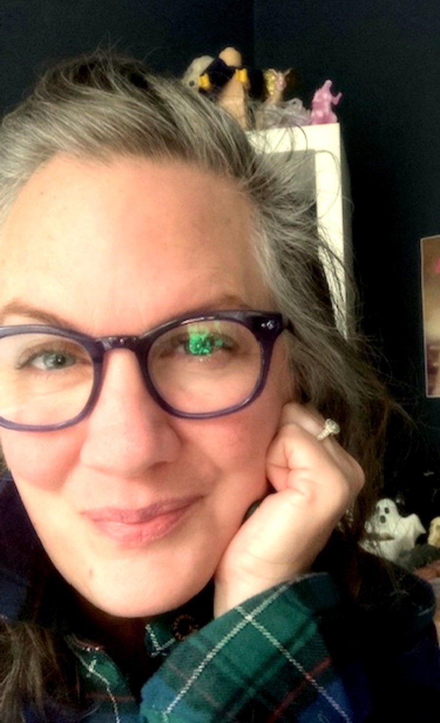 Portrait of Leanne Winn, founder of Modern Mineral