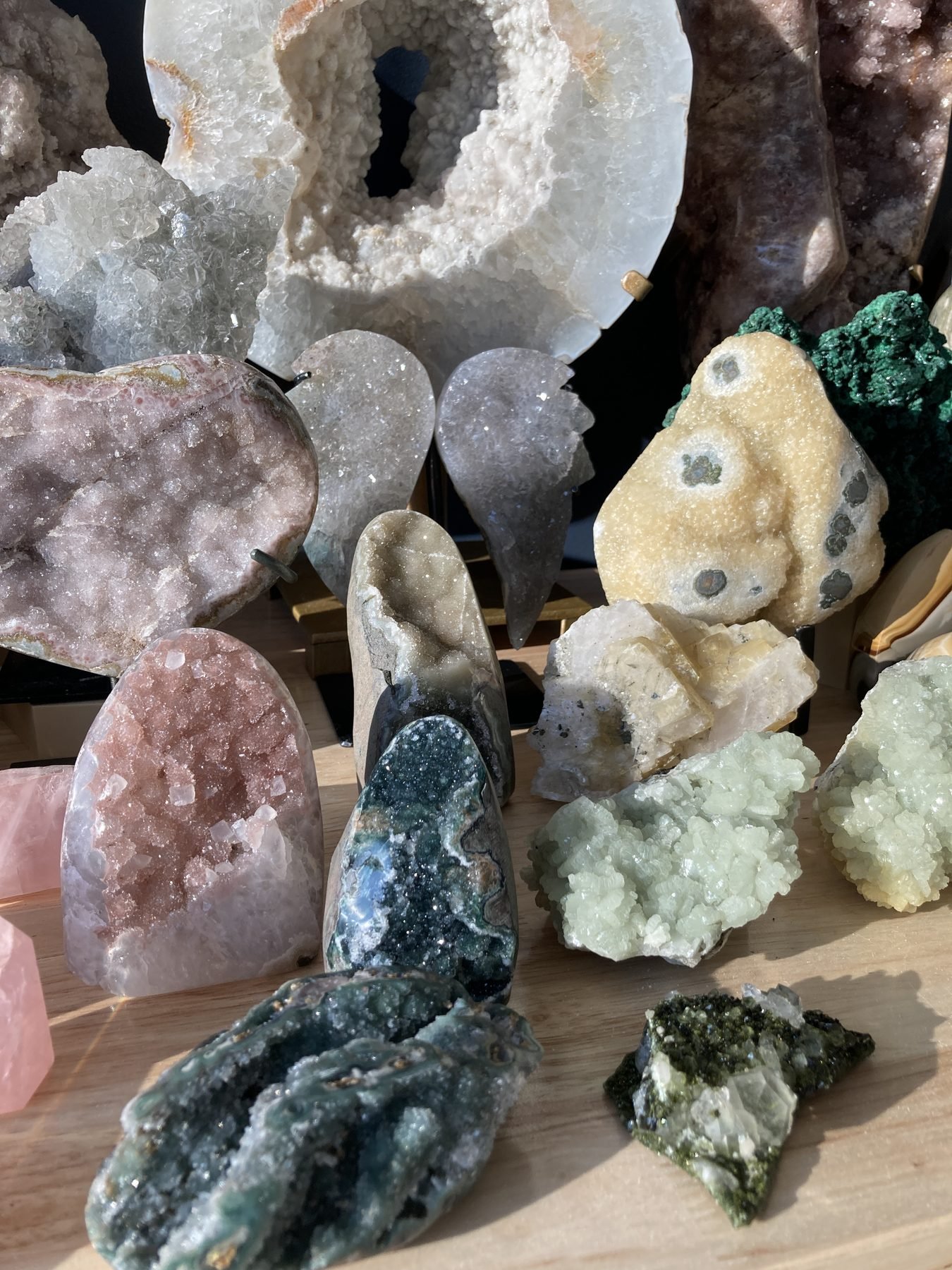 Mixed mineral collection overview